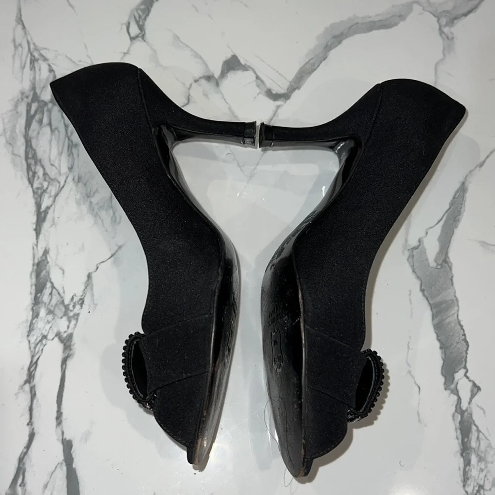 Stuart Weitzman Black Satin Jewel Embellished Peep toe pumps shoes size 6.5 M - Picture 5 of 15